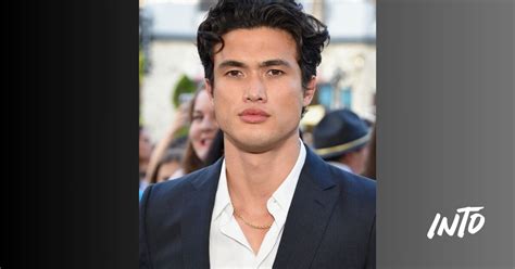 Charles Melton studied this steamy gay flick to。